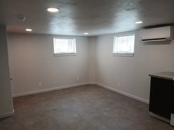 307 S Lewis St #3, Stillwater, OK 74074