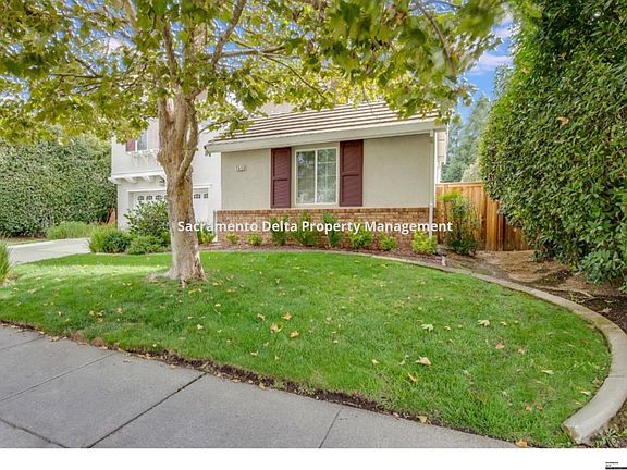 3rd image of 2572 Tradewinds Dr