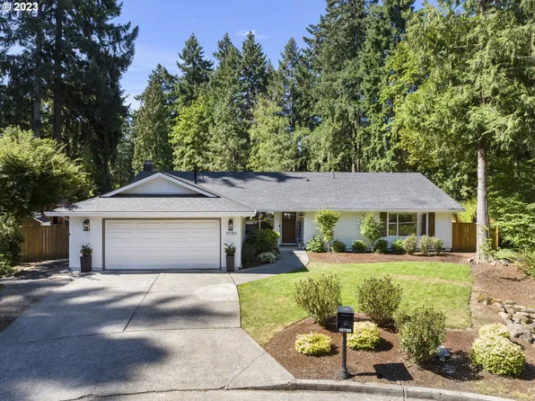 15789 Murwood Ct, Lake Oswego, OR 97035