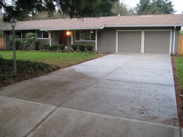 17975 SW Belmore Ave, Lake Oswego, OR 97035