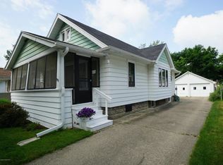 1918 Clifton Ave, Lansing, MI 48910