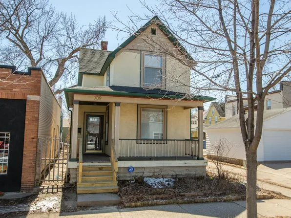709 W 34th St, Minneapolis, MN 55408