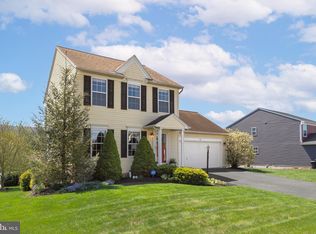 131 Shady Hollow Dr, Pleasant Gap, PA 16823