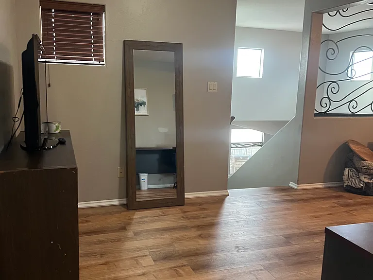 3555 W 17th Pl — Photo 28