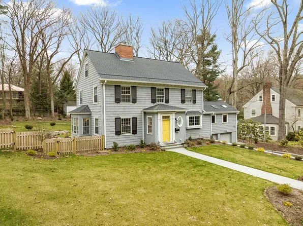 224 Edgehill Road, Hamden, CT 06517