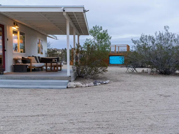 425 Littlefield Rd, Joshua Tree, CA 92252