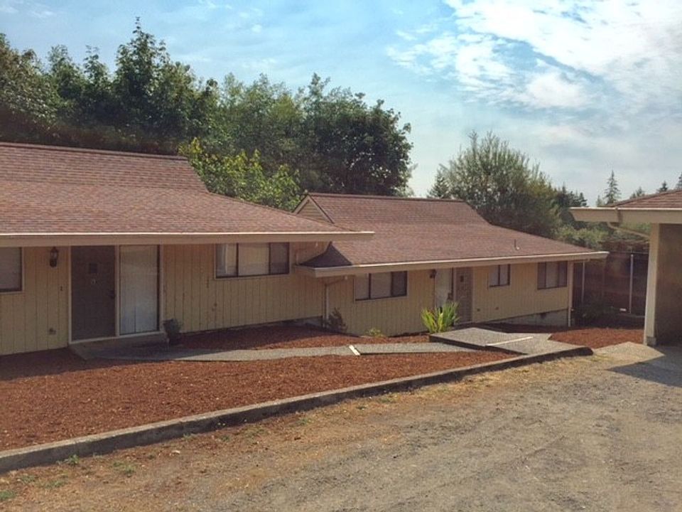 R182 214 Brockway Rd Chehalis WA Zillow