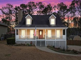 637 Granite Ln, Loganville, GA 30052