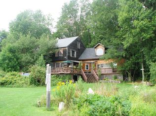 39 Glasheen Rd, Petersham, MA 01366