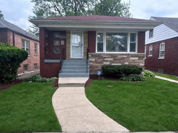 12211 S Lafayette Ave, Chicago, IL 60628