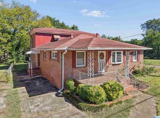 825 Goldwire St SW, Birmingham, AL 35211