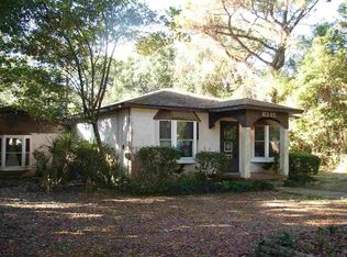 6345 Schwab Dr, Pensacola, FL 32504