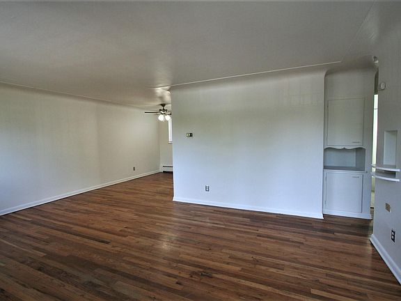 3rd image of 608 E 9th Ave #608