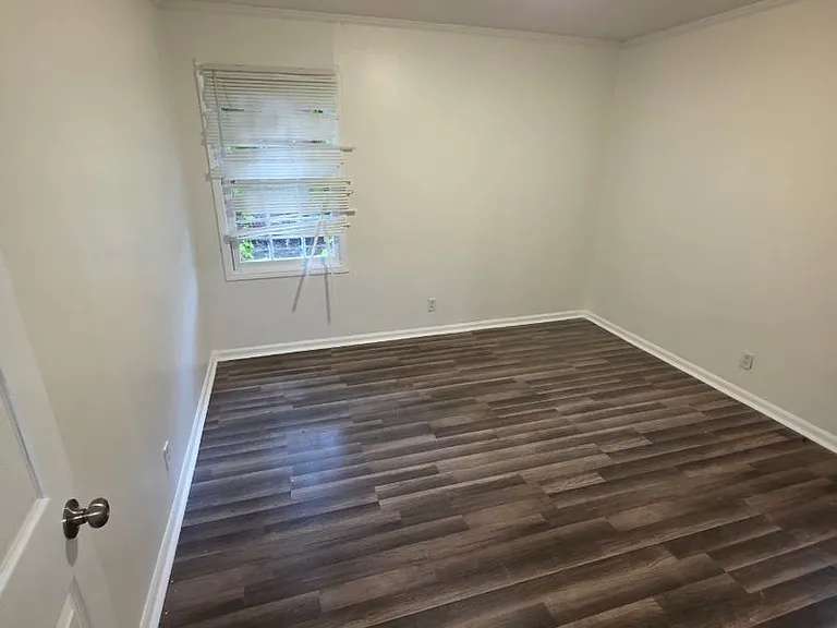 626 W Patton Ave — Photo 3