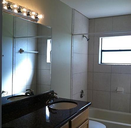 5th image of 5080 NW 64th Dr