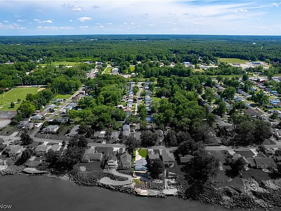 2nd image of 3500 Edgewater Blvd