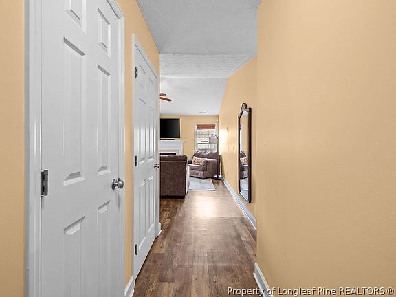 4th image of 1449 Mingary Ave