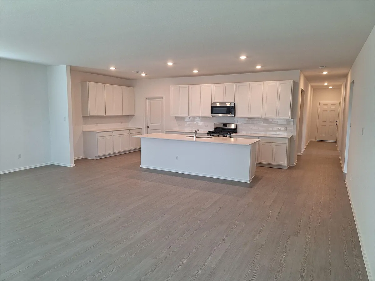 Building Photo - 18001 Prairie Falcon Way