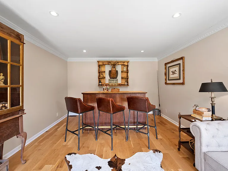 2215 Creekside Ln — Photo 21