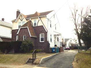 33 Arlington Ave, Clifton, NJ 07011