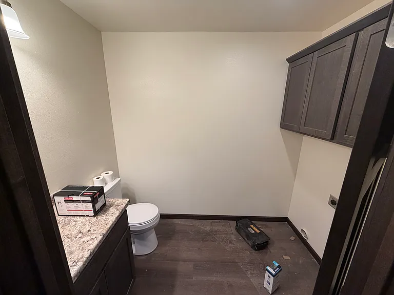 2421 Iowa St — Photo 4