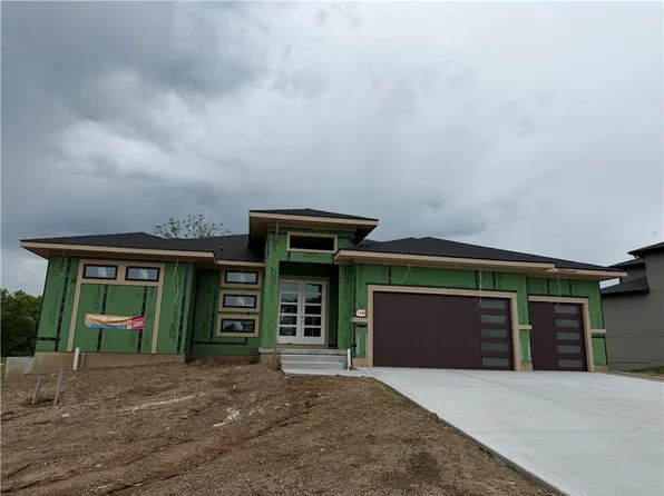 1117 Hummingbird Ct, Greenwood, MO 64034