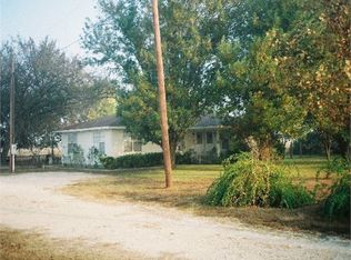 1327 Pieper Rd, Seguin, TX 78130