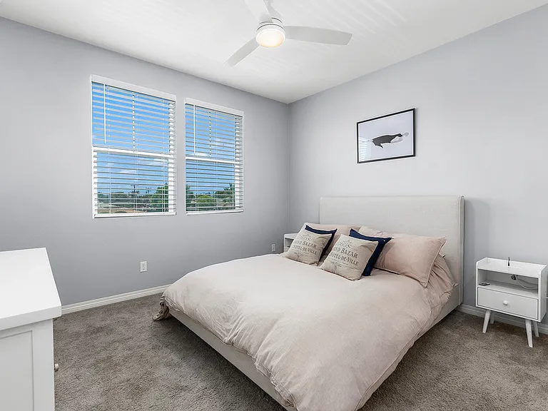 502 Lark Way — Photo 8