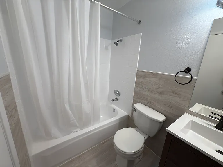 4726 Greenholme Dr #2 — Photo 11