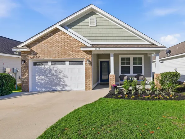 2737 Summer Meadow Dr, Tallahassee, FL 32303