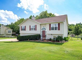 84 Pine Needle Trl, Villa Rica, GA 30180