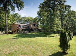 34 Hillside Dr, Pacific, MO 63069