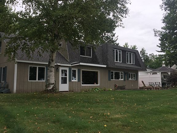 Front yard - New Roof