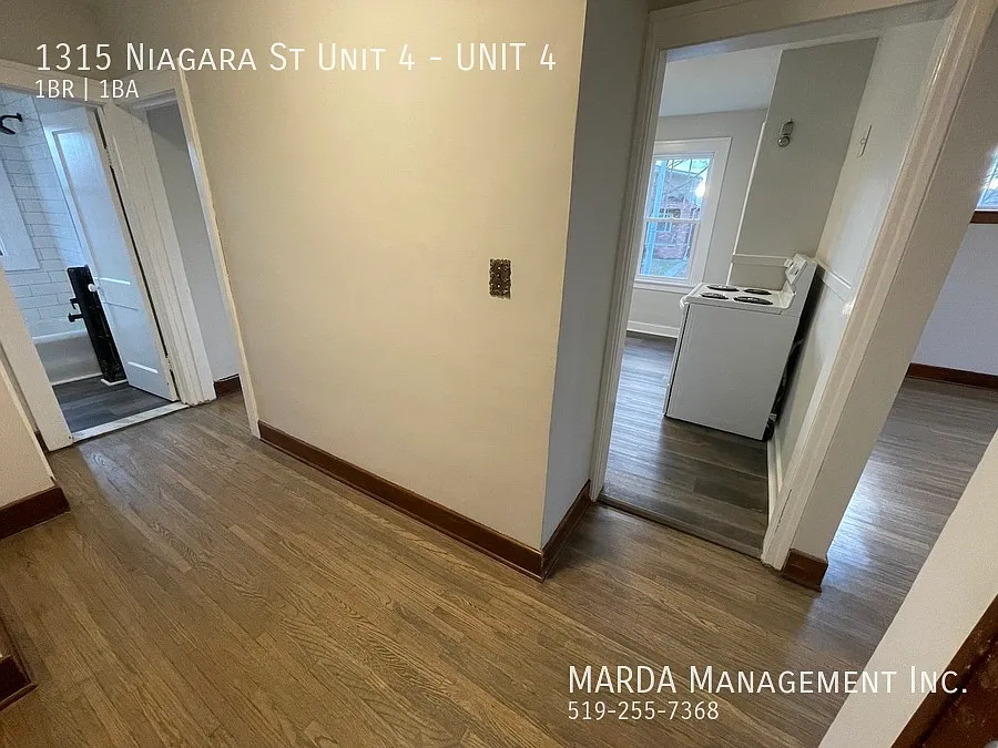 Charming 1 Bed/1 Bath Unit In Walkerville + Hydro — Photo 2