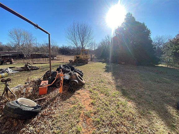 3rd image of 8500 S Lyman Rd