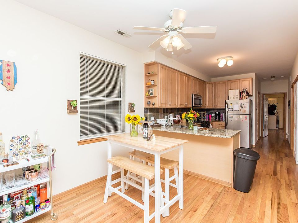 1st image of 1250 N Greenview Ave APT 1