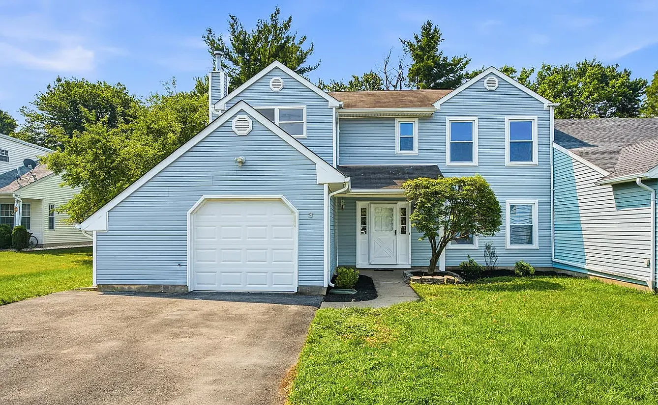 5 bed, 2.5 bath, 1920 sqft, $4,200 — Photo 1