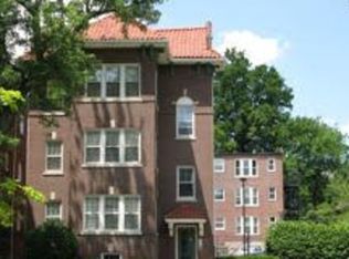 5789 Pershing Ave #301, Saint Louis, MO 63112