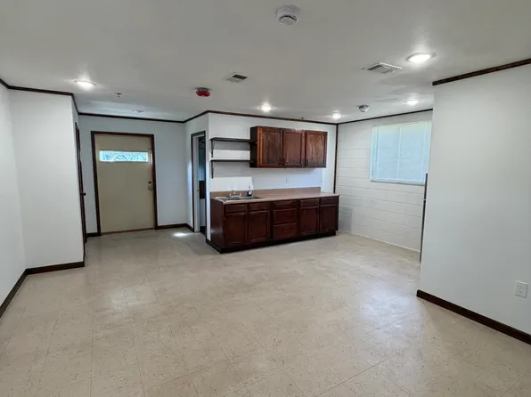 1355 E Main St, Batesville, AR