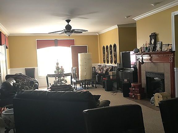 3rd image of 25321 W Glen Oaks Ln