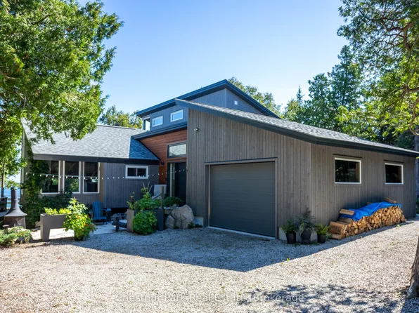 67 Grant Watson Dr, Northern Bruce Peninsula, ON N0H 2R0