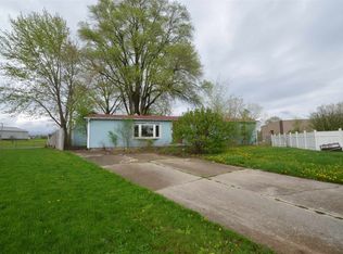 10326 Deadwood Ct, Fort Wayne, IN 46825