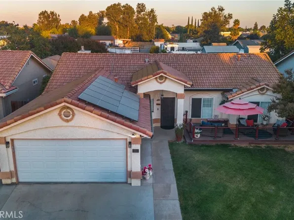 2814 N Village Ct, Merced, CA 95348