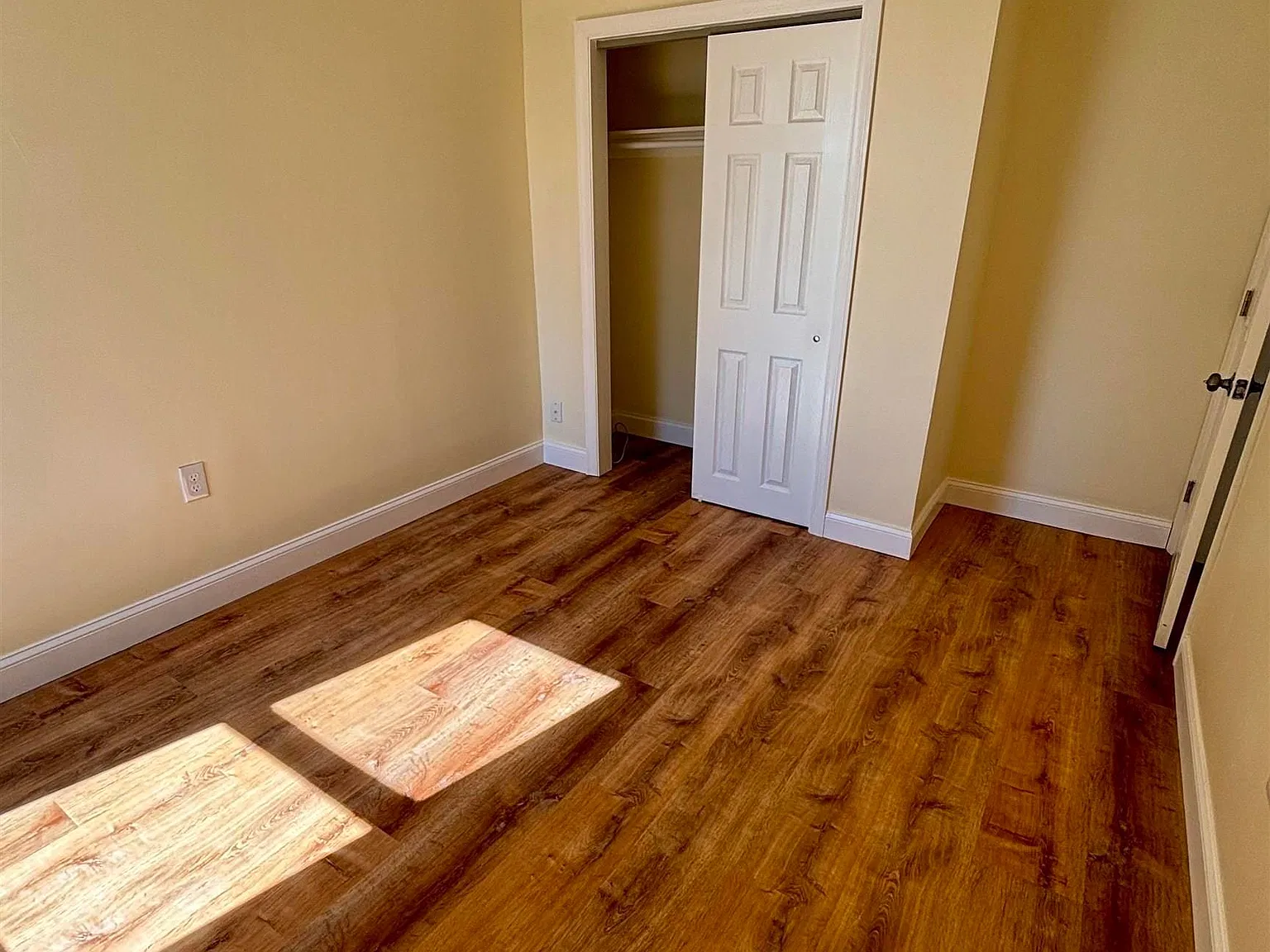 1 bed, 1.0 bath, $1,475 — Photo 3