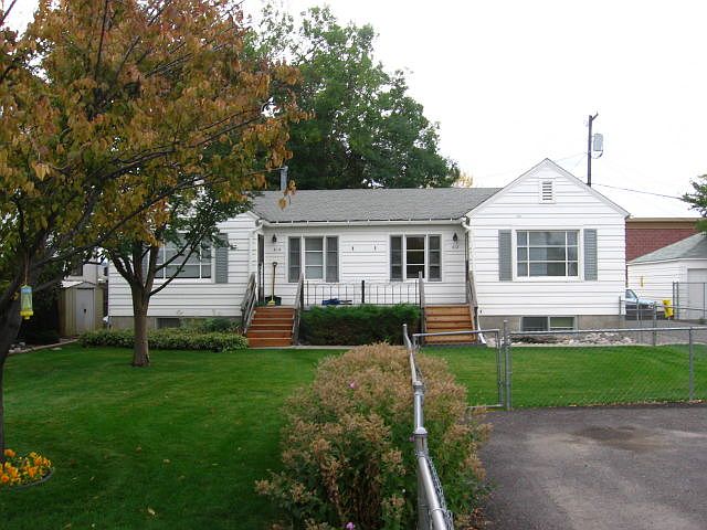 1st image of 612 1/2 Saint Johns Ave