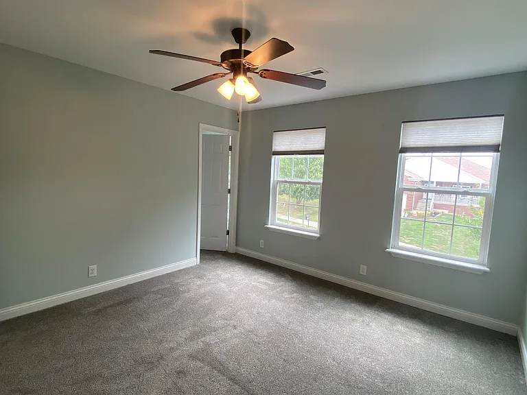 355 Vineland Place Dr — Photo 20