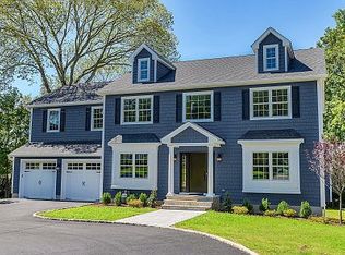 259 Beaufort Ave, Livingston, NJ