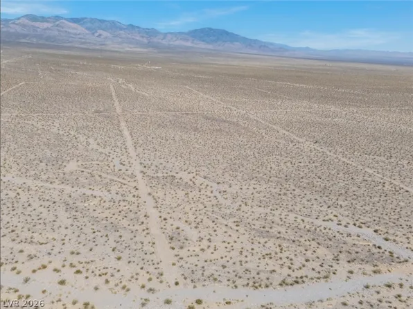 1401 W Coral Rd, Amargosa Valley, NV 89020