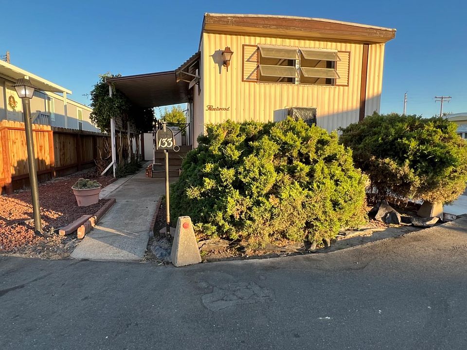 1st image of 4024 McHenry Ave #133