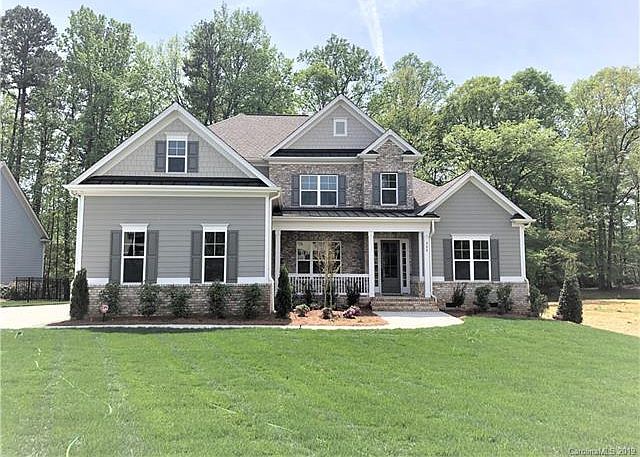 1st image of 208 Seven Oaks Lndg